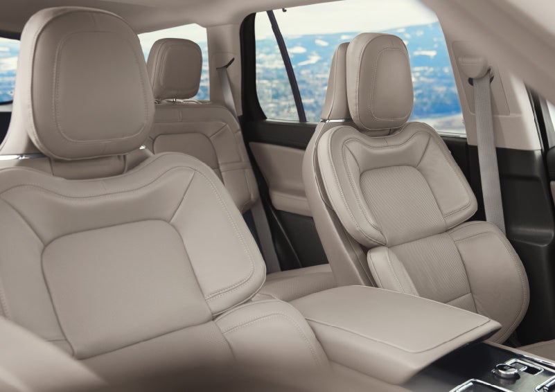 The interior of a 2024 Lincoln Aviator® SUV in the Sandstone interior color | Fair Oaks Lincoln in Naperville IL