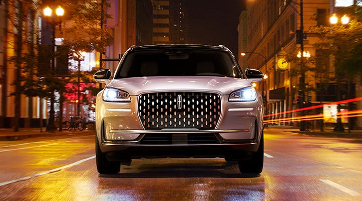 The striking grille of a 2024 Lincoln Corsair® SUV is shown. | Fair Oaks Lincoln in Naperville IL