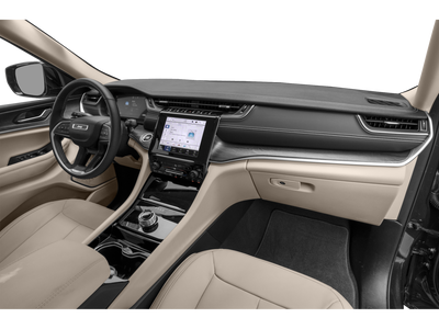 2024 Jeep Grand Cherokee Overland Luxury Group