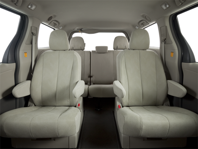 2012 Toyota Sienna XLE 8 Passenger