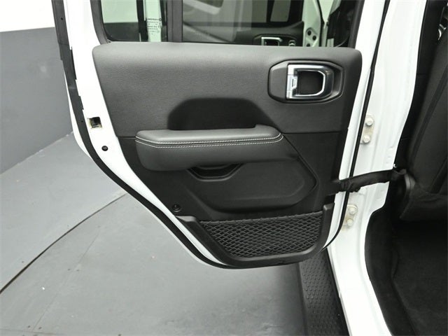 2023 JEEP WRANGLER - Image 23