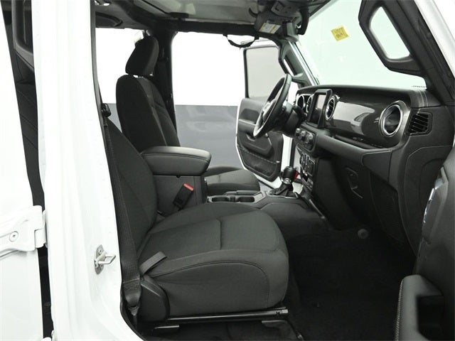 2023 JEEP WRANGLER - Image 30