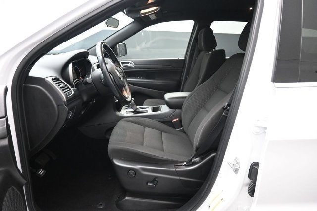 2020 Jeep Grand Cherokee Laredo E
