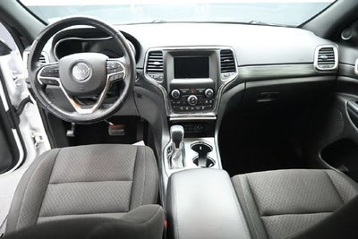 2020 Jeep Grand Cherokee Laredo E