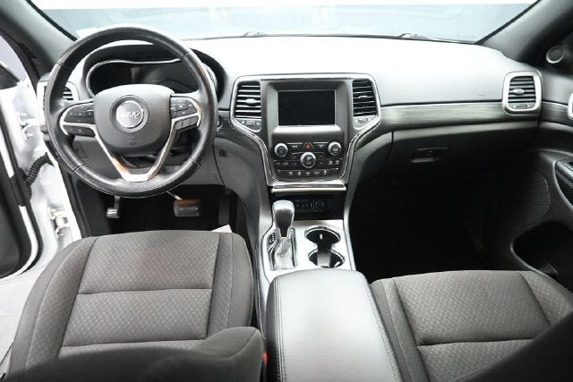 2020 Jeep Grand Cherokee Laredo E