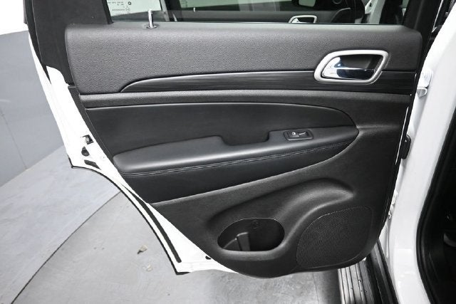 2020 Jeep Grand Cherokee Laredo E