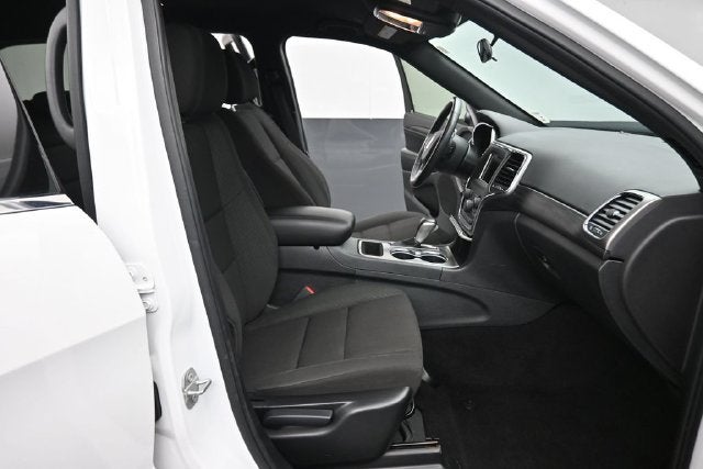 2020 Jeep Grand Cherokee Laredo E