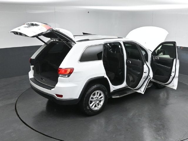 2020 Jeep Grand Cherokee Laredo E