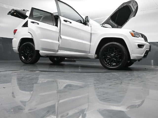 2020 Jeep Grand Cherokee Overland