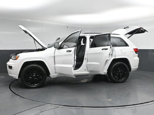 2020 Jeep Grand Cherokee Overland