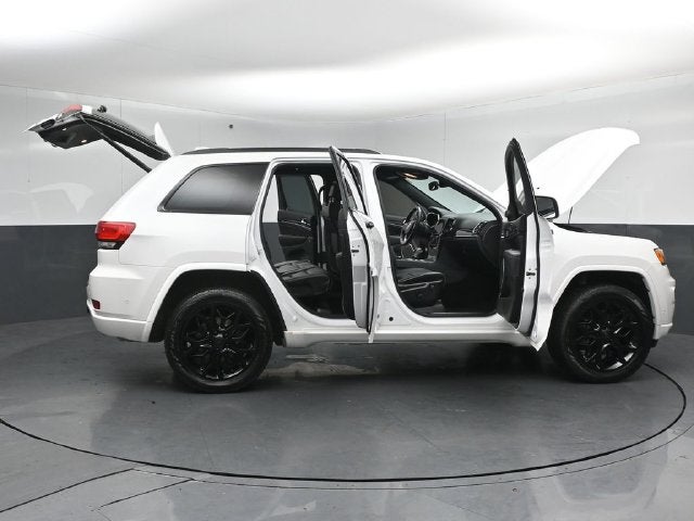 2020 Jeep Grand Cherokee Overland
