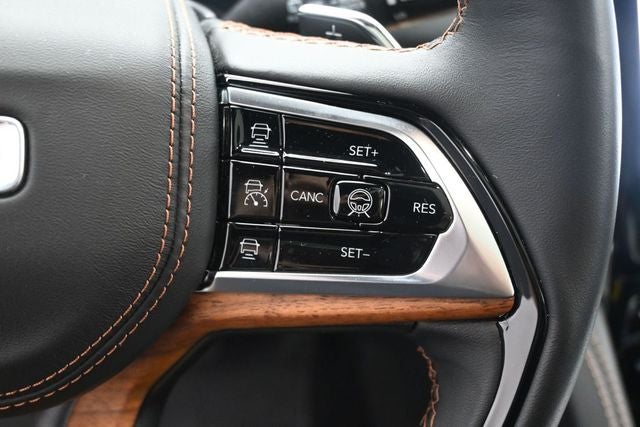 2023 Jeep Grand Cherokee L Summit