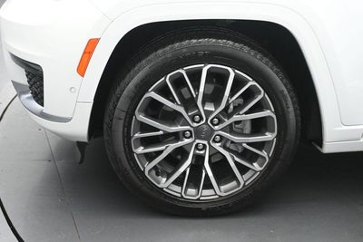 2023 Jeep Grand Cherokee L Summit