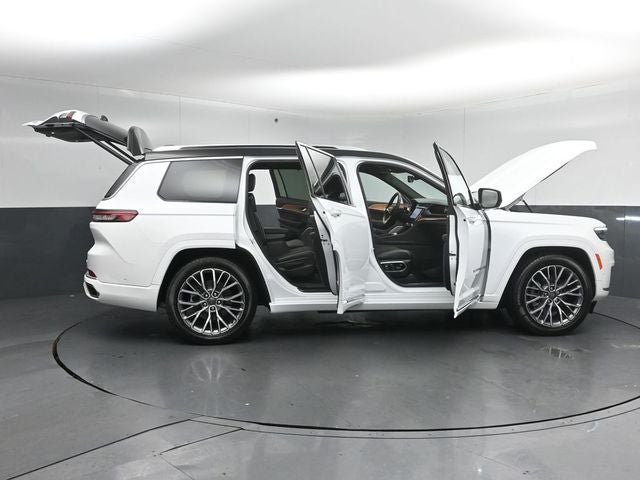 2023 Jeep Grand Cherokee L Summit