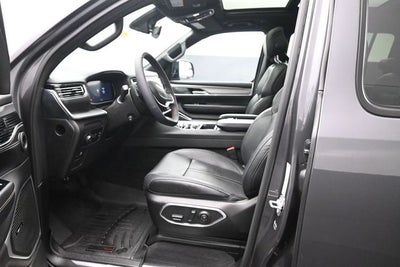 2023 Jeep Wagoneer Series II Carbide Edition