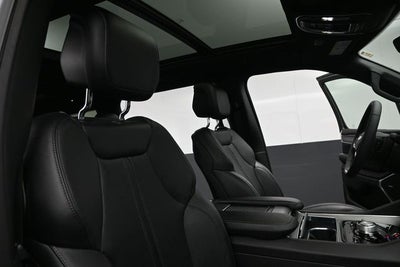 2023 Jeep Wagoneer Series II Carbide Edition