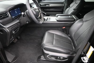 2023 Jeep Wagoneer Series II Carbide Edition
