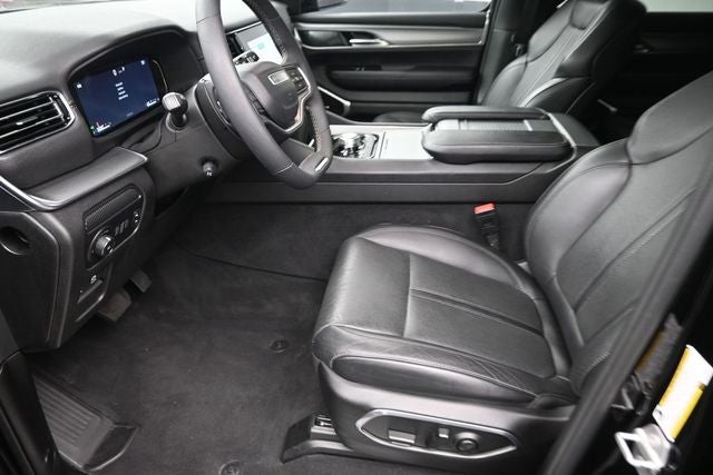 2023 Jeep Wagoneer Series II Carbide Edition