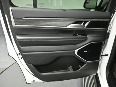 2023 Jeep Wagoneer Series III Premium