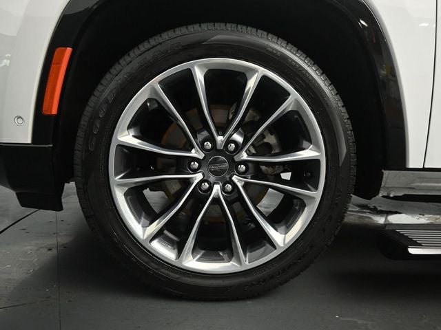 2023 Jeep Wagoneer Series III Premium