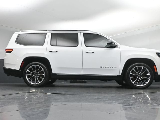 2023 Jeep Wagoneer Series III Premium