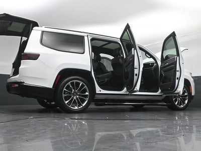 2023 Jeep Wagoneer Series III Premium