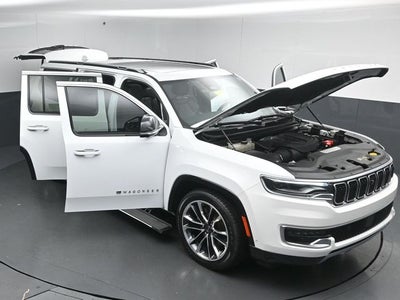 2023 Jeep Wagoneer Series III Premium