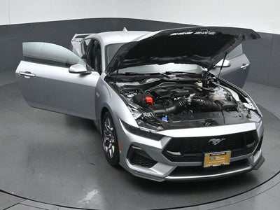 2025 Ford Mustang GT Premium Performance Package