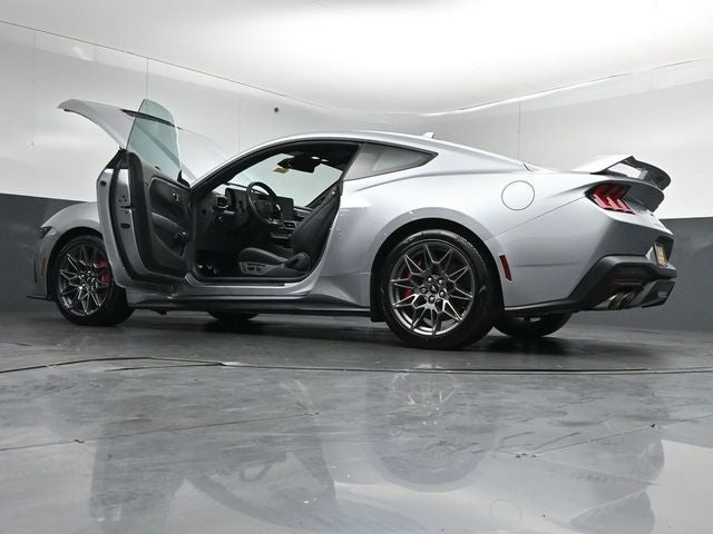 2025 Ford Mustang GT Premium Performance Package