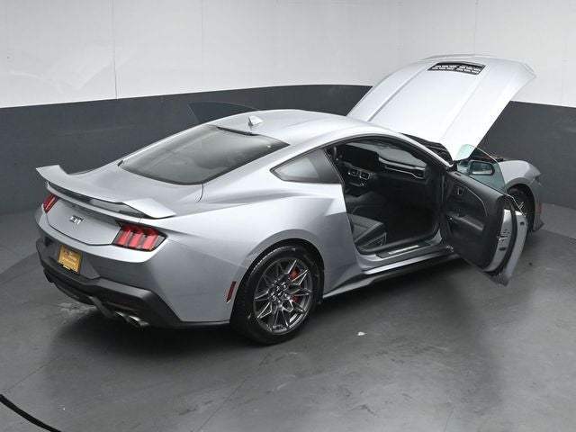 2025 Ford Mustang GT Premium Performance Package