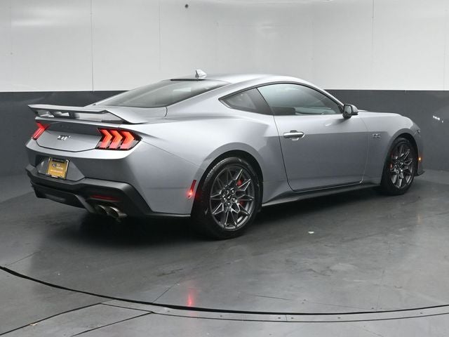 2025 Ford Mustang GT Premium Performance Package