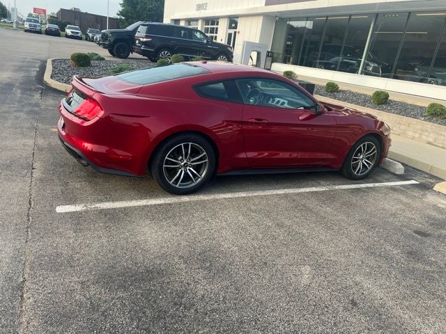 2020 Ford Mustang EcoBoost
