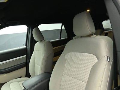 2019 Ford Explorer Base