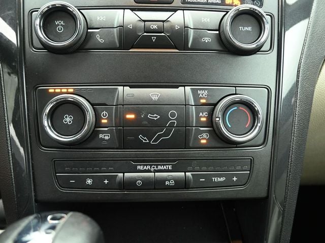 2019 Ford Explorer Base