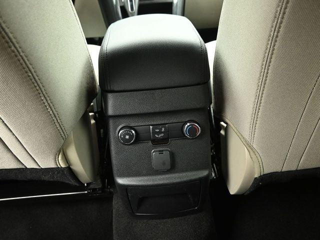 2019 Ford Explorer Base