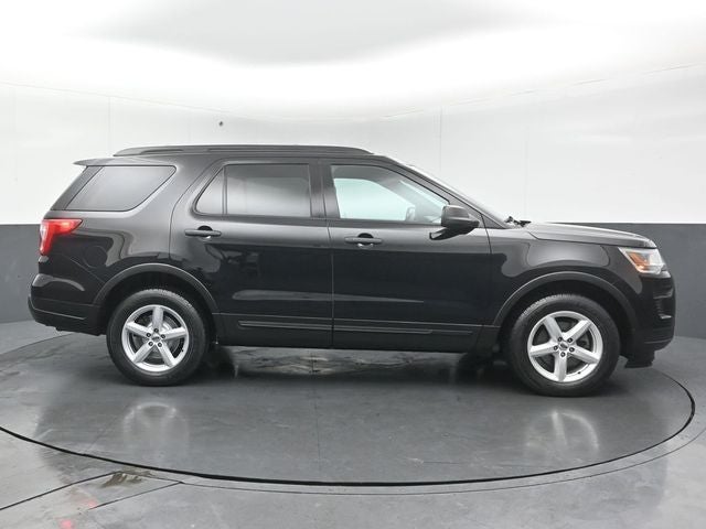 2019 Ford Explorer Base