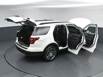 2018 Ford Explorer Sport
