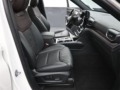 2022 Ford Explorer Platinum