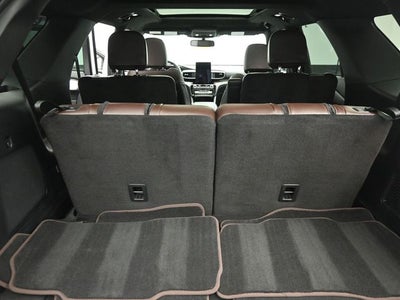 2023 Ford Explorer Platinum