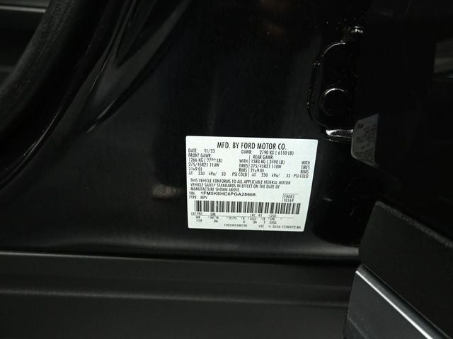 2023 Ford Explorer Platinum