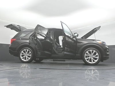 2023 Ford Explorer Platinum