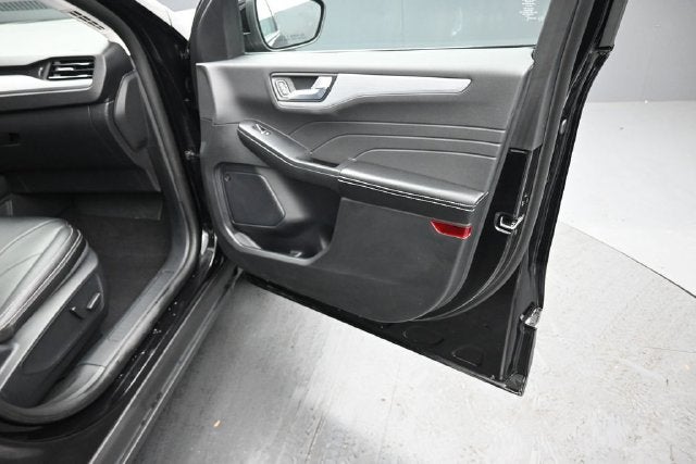 2026 Ford Escape Plug-In Hybrid Base Premium Package