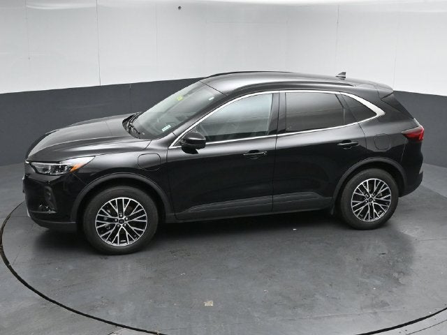 2026 Ford Escape Plug-In Hybrid Base Premium Package
