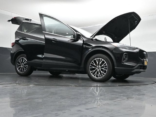 2026 Ford Escape Plug-In Hybrid Base Premium Package