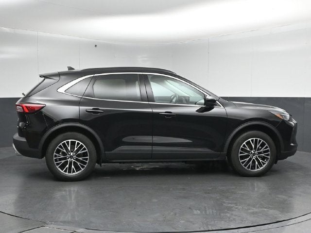 2026 Ford Escape Plug-In Hybrid Base Premium Package