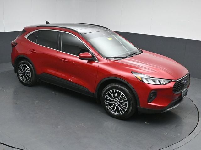 2025 Ford Escape Plug-In Hybrid Base