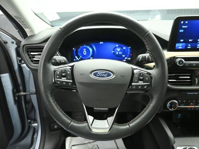 2022 Ford Escape Plug-In Hybrid Titanium