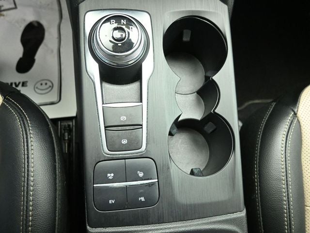 2022 Ford Escape Plug-In Hybrid Titanium