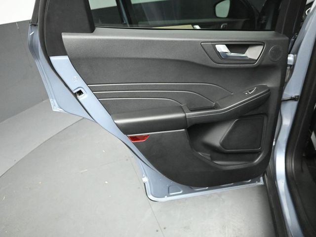 2022 Ford Escape Plug-In Hybrid Titanium