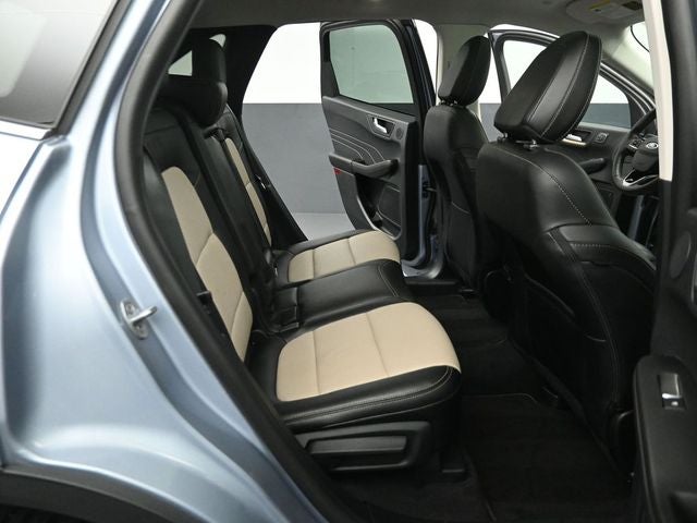 2022 Ford Escape Plug-In Hybrid Titanium